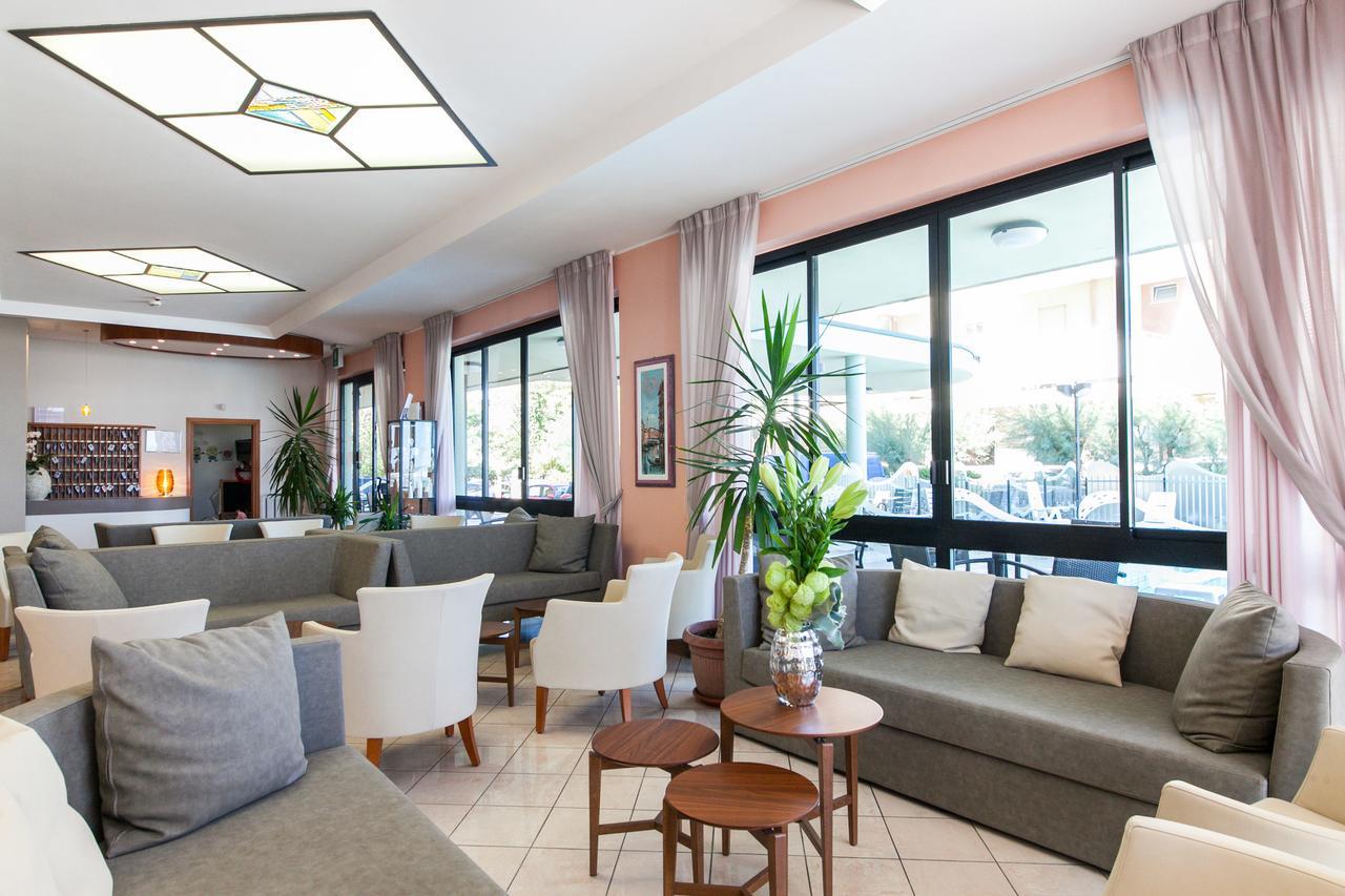 Hotel Universal Bellaria-Igea Marina Eksteriør bilde