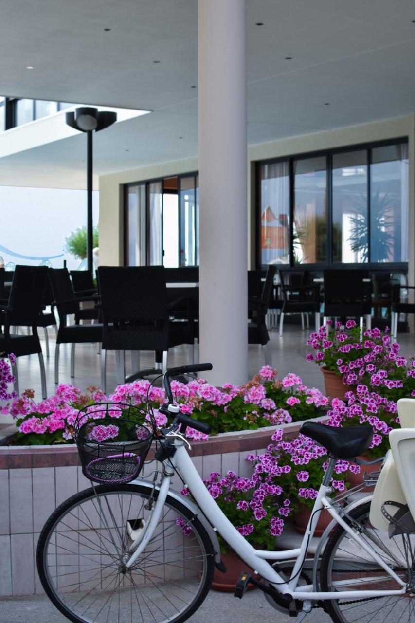 Hotel Universal Bellaria-Igea Marina Eksteriør bilde